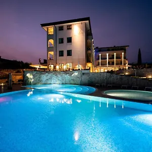 Luisa & Luxury 4*, San Felice del Benaco Italië